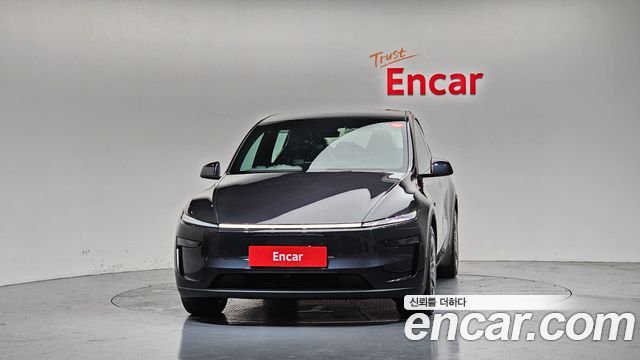 Tesla Model Y L Long Range AWD - фото 2