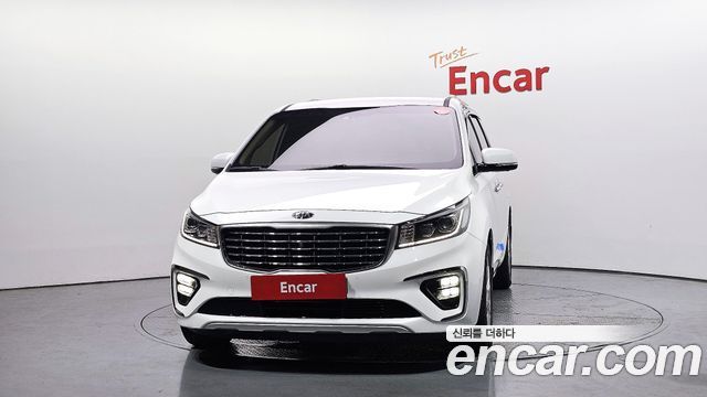 Kia Carnival Новый 9-Seater Noblesse Special - фото 2