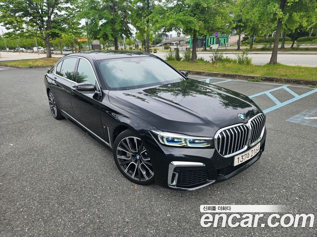 BMW 7-Series G11 730Ld xDrive M Sport - фото 0