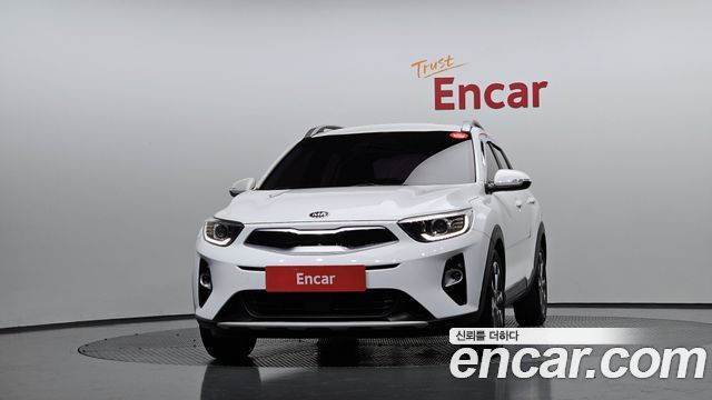 Kia Stonic 1.4 Prestige - фото 2