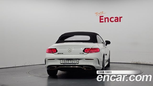 Mercedes-Benz C-Class W205 C200 Cabriolet - фото 3