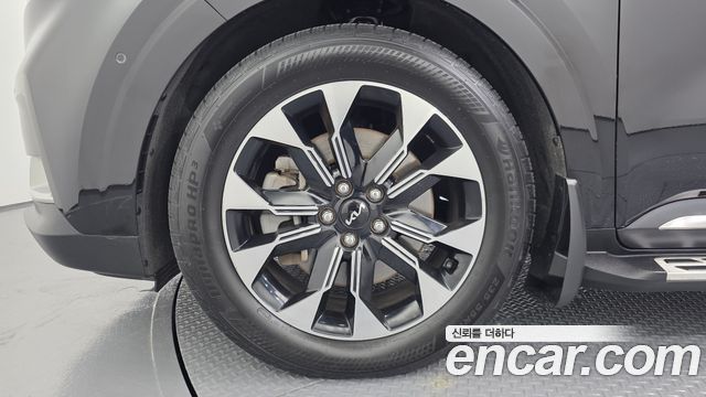 Kia Carnival 4-го поколения 9-Seater Signature - фото 4