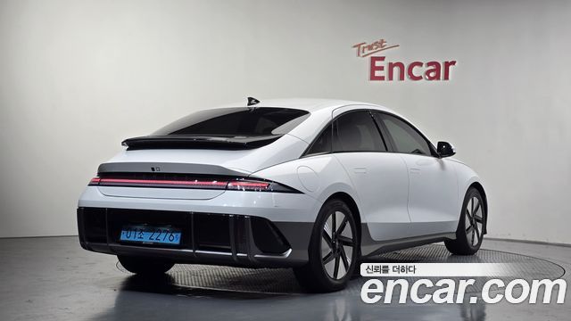 Hyundai Ioniq6 Long Range Exclusive + - фото 1