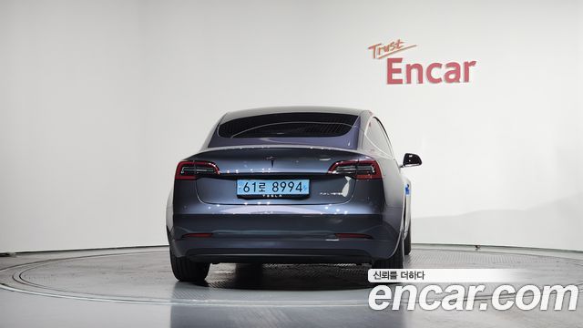 Tesla Model 3 Long Range AWD - фото 3