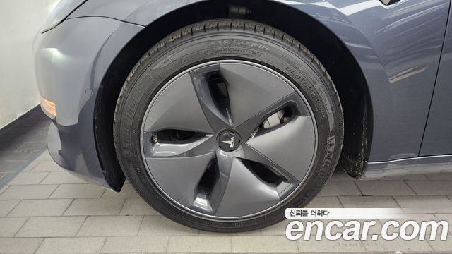 Tesla Model 3 Long Range AWD - фото 4