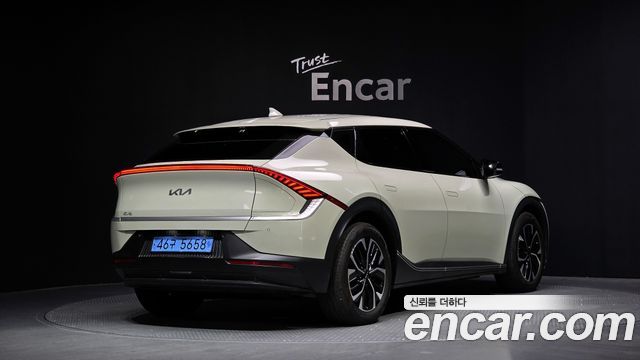 Kia EV6 Standard Air - фото 1