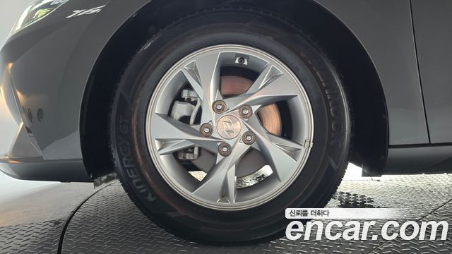 Hyundai Avante CN7 1.6 Modern - фото 4