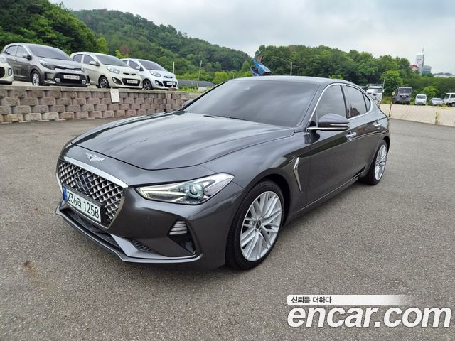 Genesis G70 2.0T Elite - фото 2