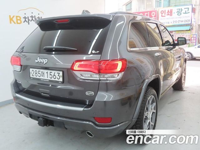 Jeep Cherokee 3.6 Overland WK2 - фото 2