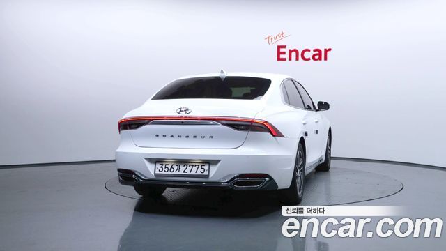Hyundai Grandeur Новый IG 3.0 LPi Rent Car Premium - фото 3