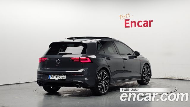 Volkswagen Golf 8-го поколения 2.0 GTI - фото 1