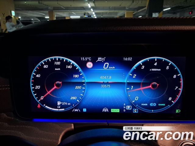 Mercedes-Benz E-Class W213 E350 4MATIC AMG Line - фото 2