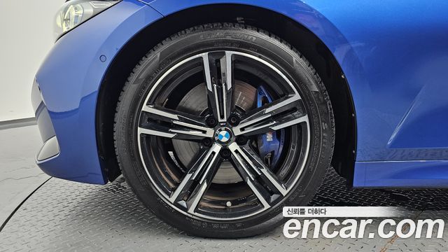 BMW 3-Series G20 320d Touring M Sport - фото 3