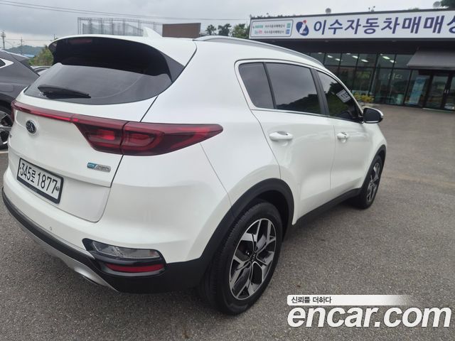 Kia Sportage Diesel 2.0 2WD Prestige - фото 3