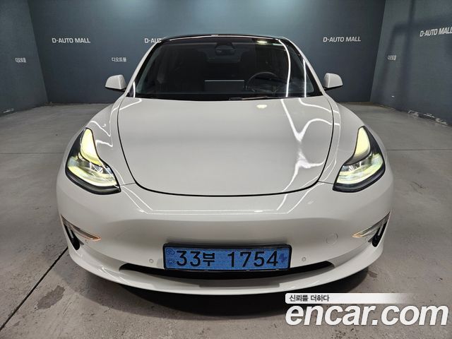 Tesla Model 3 Long Range AWD - фото 0
