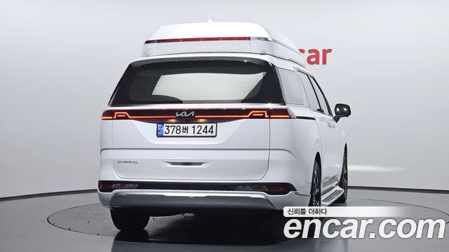 Kia Carnival 4-го поколения Gasoline 9-Seater Hi-Limousine Signature - фото 3