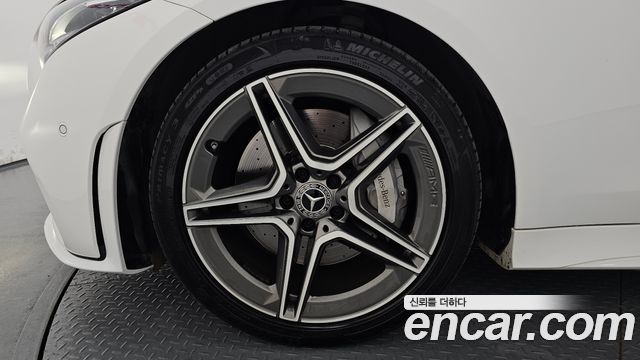 Mercedes-Benz CLS-Class C257 CLS300d AMG Line - фото 4