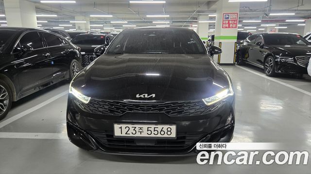 Kia K5 3-го поколения 2.0 Prestige - фото 0