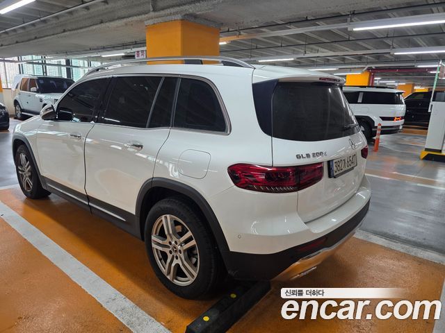 Mercedes-Benz GLB-Class X247 GLB200 d - фото 2