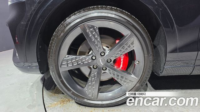 Genesis GV70 2.5T Gasoline AWD - фото 3
