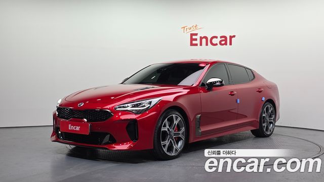 Kia Stinger 2.0 Turbo 2WD Platinum - фото 0
