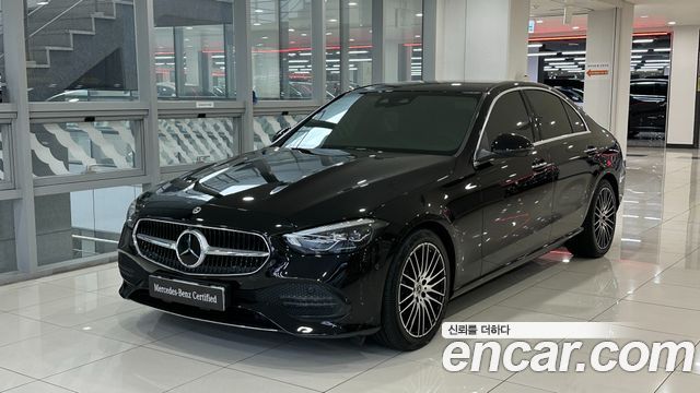 Mercedes-Benz C-Class W206 C300 4MATIC Avantgarde - фото 0