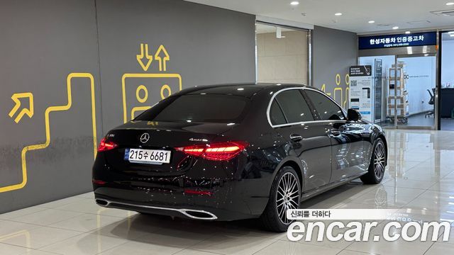 Mercedes-Benz C-Class W206 C300 4MATIC Avantgarde - фото 3