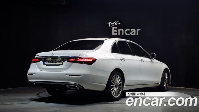 Mercedes-Benz E-Class W213 E250 Exclusive - фото 1