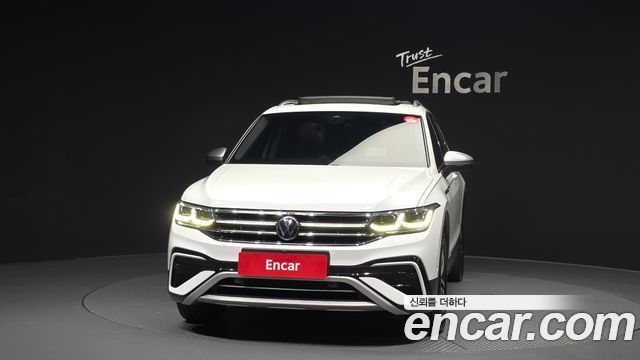 Volkswagen Tiguan 2.0 TSI Prestige - фото 2