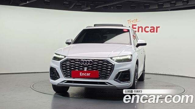 Audi Q5 FY 40 TDI Quattro Premium Sportback - фото 2