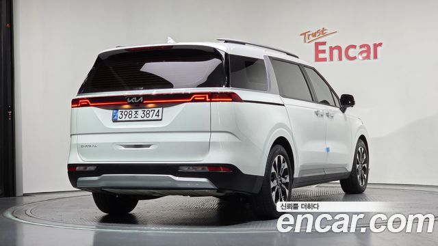 Kia Carnival 4-го поколения 9-Seater Prestige - фото 1
