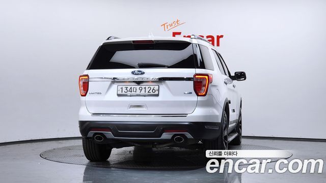 Ford Explorer 2.3 Limited 4WD 5th - фото 3
