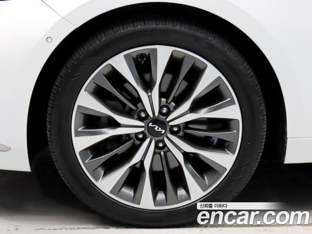Kia K8 2.5 Gasoline 2WD Signature - фото 4