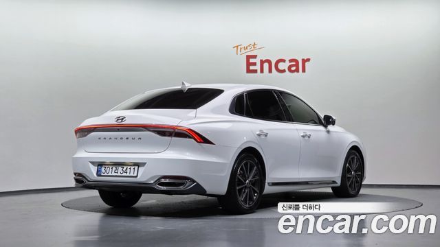 Hyundai Grandeur Новый IG 2.5 Le Blanc - фото 1