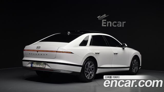 Hyundai Grandeur GN7 2,5 Gasoline 2WD Premium - фото 1