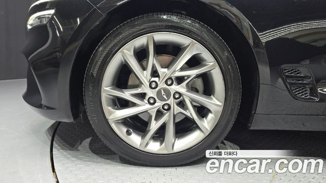 Genesis G70 Новый Gasoline 2.0T 4WD - фото 4