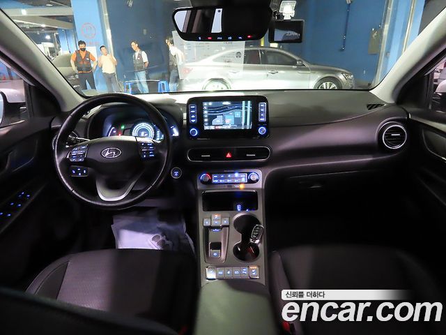 Hyundai Kona Premium - фото 4