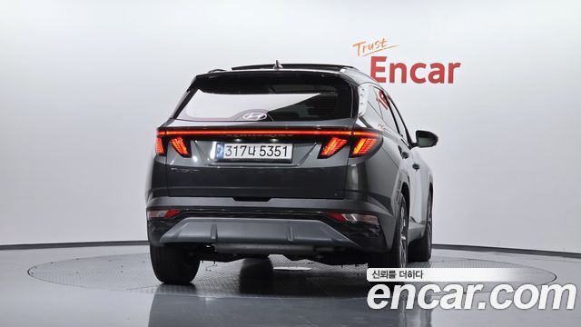 Hyundai Tucson NX4, гибрид Inspiration 2WD - фото 2