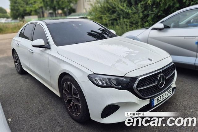 Mercedes-Benz E-Class W214 E200 Avantgarde - фото 1