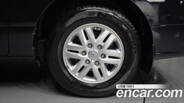 Hyundai Starex Новый Van 5-Seater Modern - фото 4