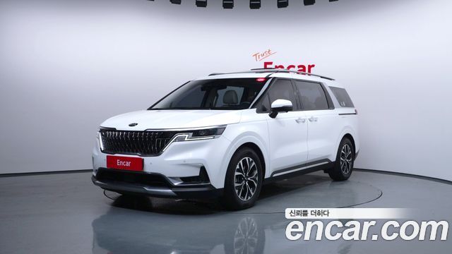 Kia Carnival 4-го поколения 9-Seater Noblesse - фото 0