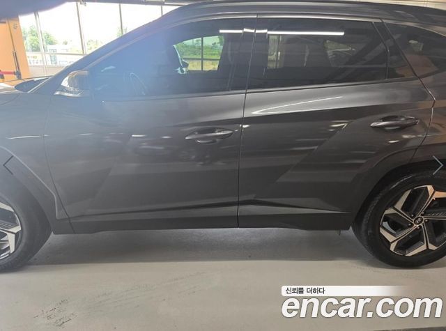 Hyundai Tucson NX4 Gasoline 1.6 Turbo 2WD Inspiration - фото 1