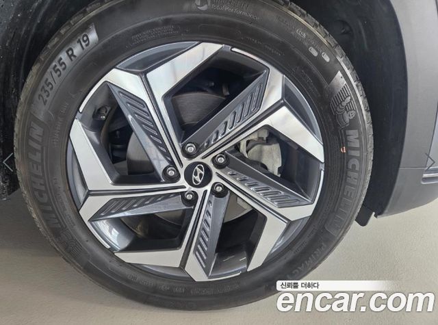 Hyundai Tucson NX4 Gasoline 1.6 Turbo 2WD Inspiration - фото 4