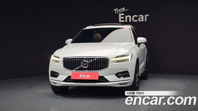Volvo XC60 2-го поколения D5 Inscription - фото 2