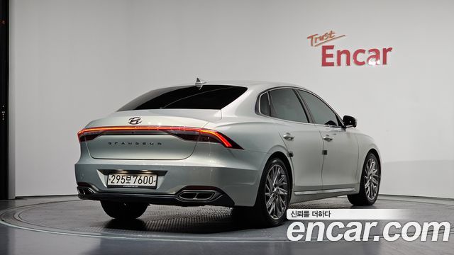 Hyundai Grandeur Новый IG 2.5 Calligraphy - фото 1