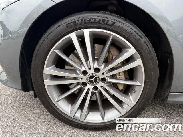 Mercedes-Benz CLS-Class C257 CLS400d 4MATIC - фото 4