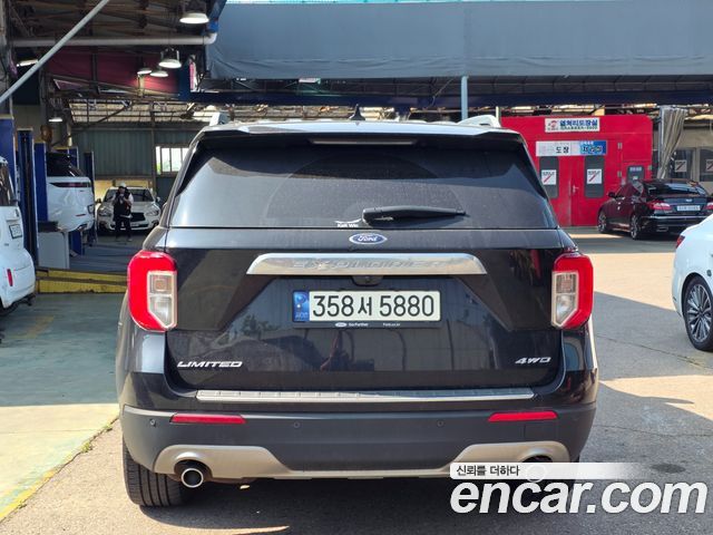 Ford Explorer 6-го поколения 2.3 LimIted 4WD - фото 1