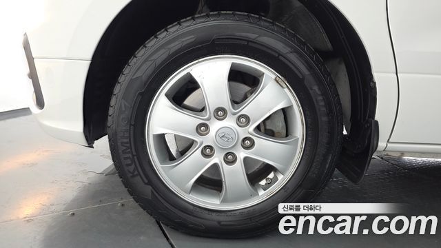 Hyundai Starex Новый 4WD Wagon 12-Seater Smart - фото 4