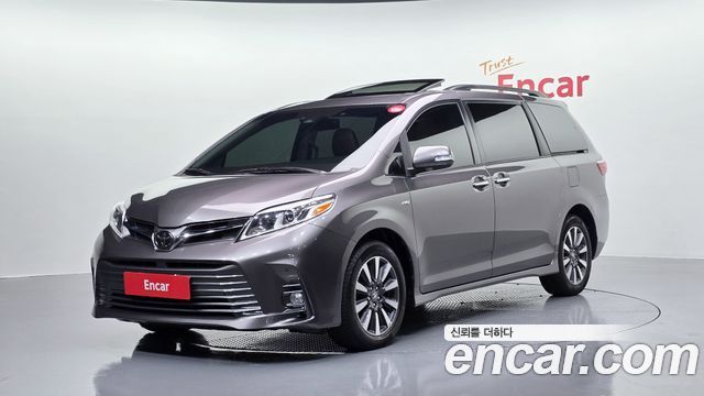 Toyota Sienna 3.5 AWD - фото 0