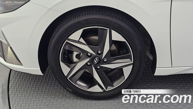 Hyundai Avante CN7 1.6 Inspiration - фото 4